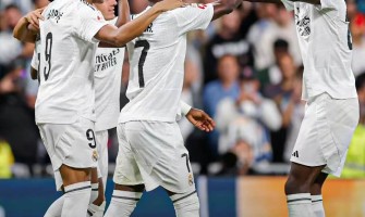 Může být nová generace Galaxy Battleship stejně neporazitelná a nezničitelná jako předchozí generace Galaxy Battleship?