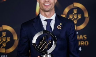 Dokáže si čtyřicetiletý Cristiano Ronaldo po 22 letech fotbalu splnit svůj sen o mistrovství světa?