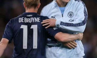 De Bruyne reprezentuje Neapol proti svému bývalému klubu Manchester City