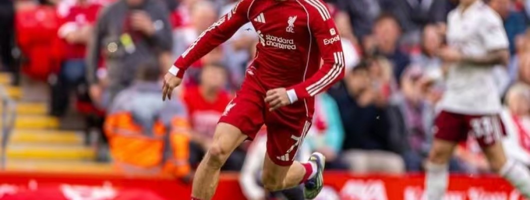 Vítězství Liverpoolu na více frontách přináší některým radost, jiným smutek.