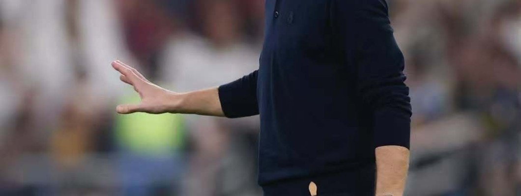 Bílá bouře: Boj o moc a boj v šatně pod dresem Realu Madrid Bílá bouře: Boj o moc a boj v šatně pod dresem Realu Madrid