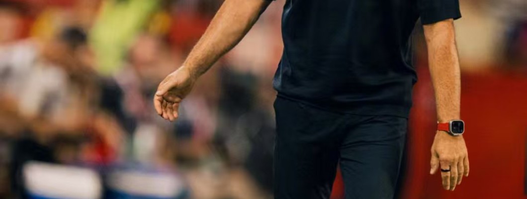 Flick v Barceloně píše novou kapitolu fotbalové romance. Flick v Barceloně píše novou kapitolu fotbalové romance.